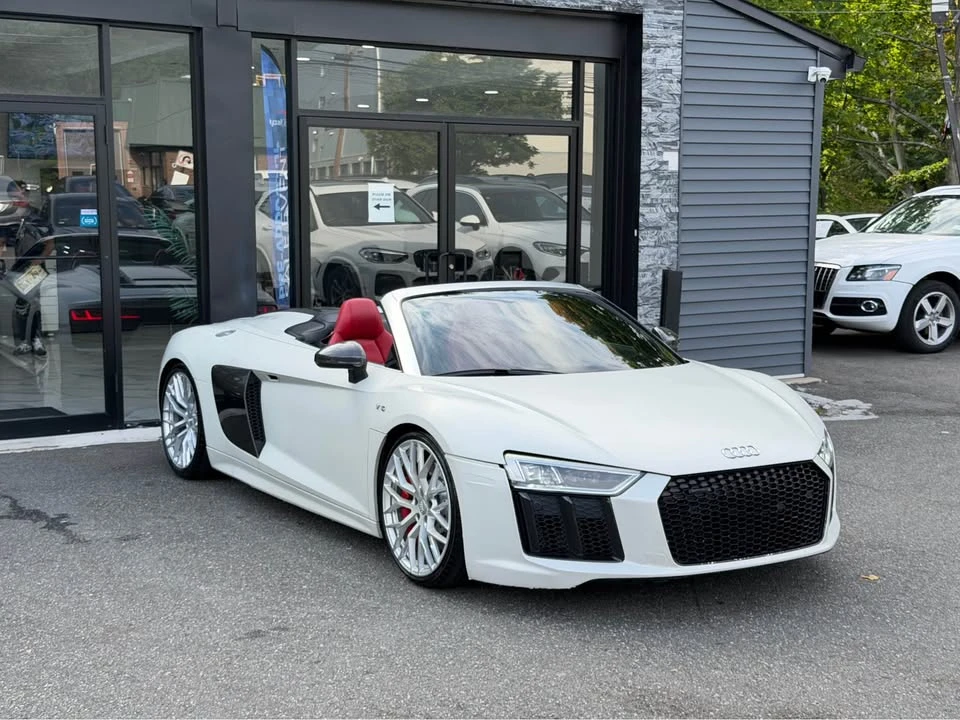 2017 Audi 4S R8 - Image 10 of 20