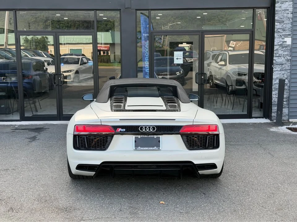 2017 Audi 4S R8 - Image 14 of 20