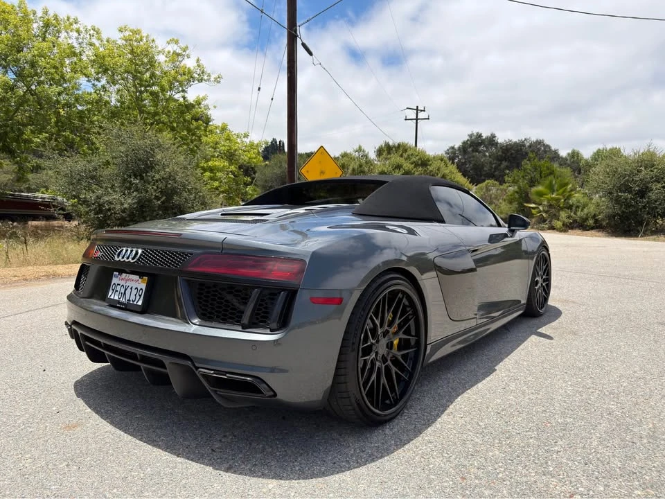 2017 Audi 4S R8 - Image 7 of 18