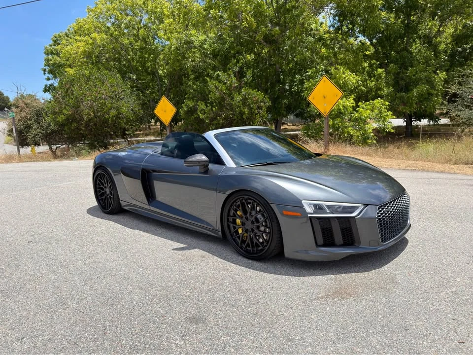 2017 Audi 4S R8 - Image 17 of 18