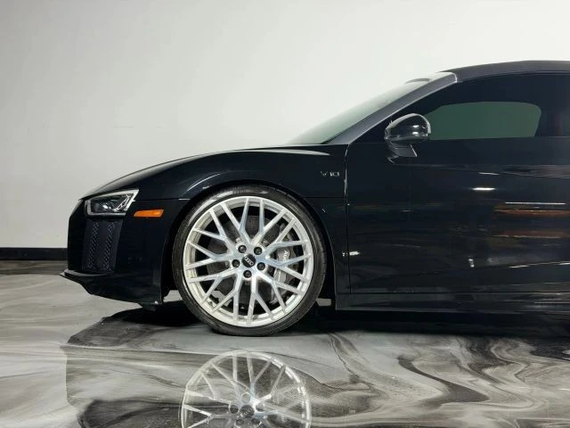 2017 Audi 4S R8 - Image 3 of 21