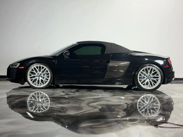 2017 Audi 4S R8 - Image 2 of 21