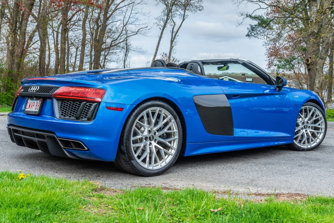 2017 Audi 4S R8 - Image 17 of 31