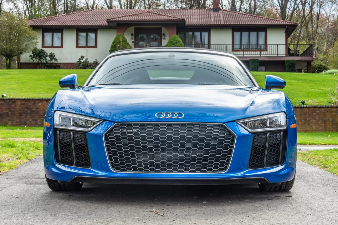 2017 Audi 4S R8 - Image 4 of 31
