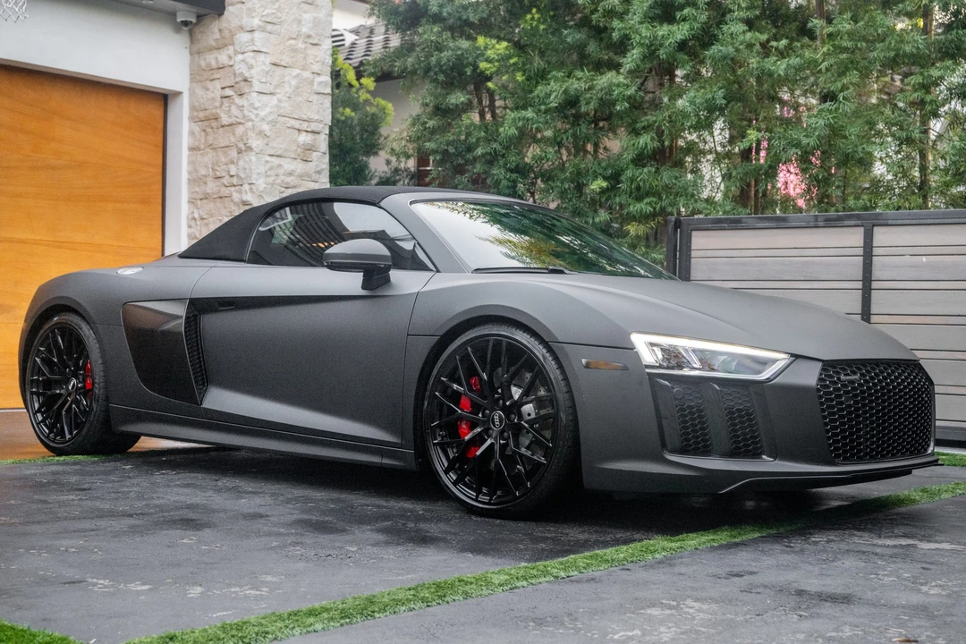 2017 Audi 4S R8 - Image 12 of 31