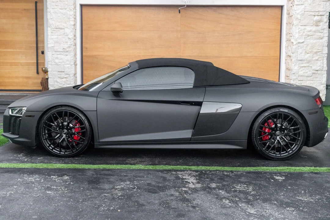 2017 Audi 4S R8 - Image 17 of 31