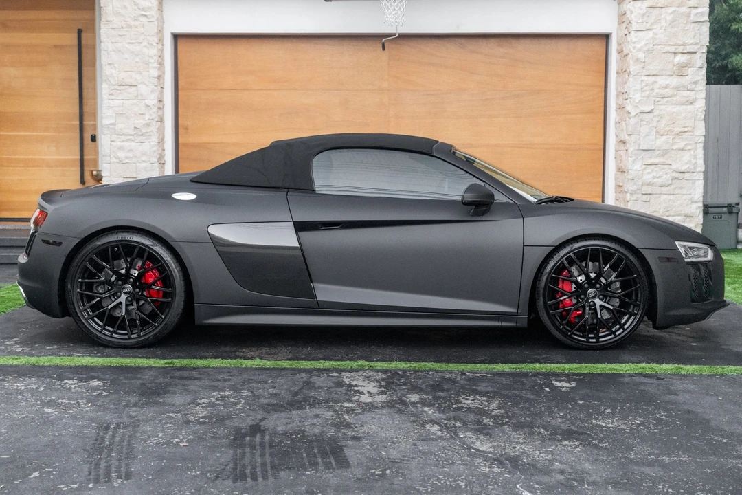 2017 Audi 4S R8 - Image 13 of 31