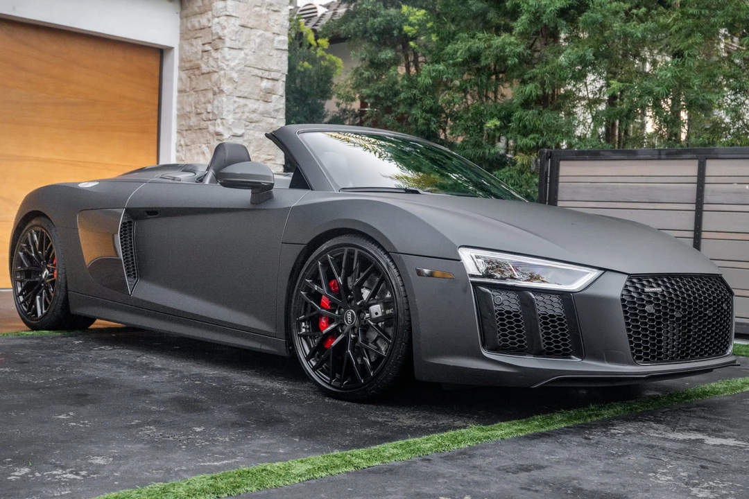 2017 Audi 4S R8 - Image 4 of 31