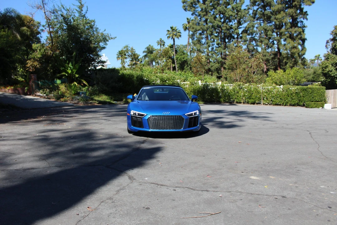 2017 Audi 4S R8 - Image 14 of 31