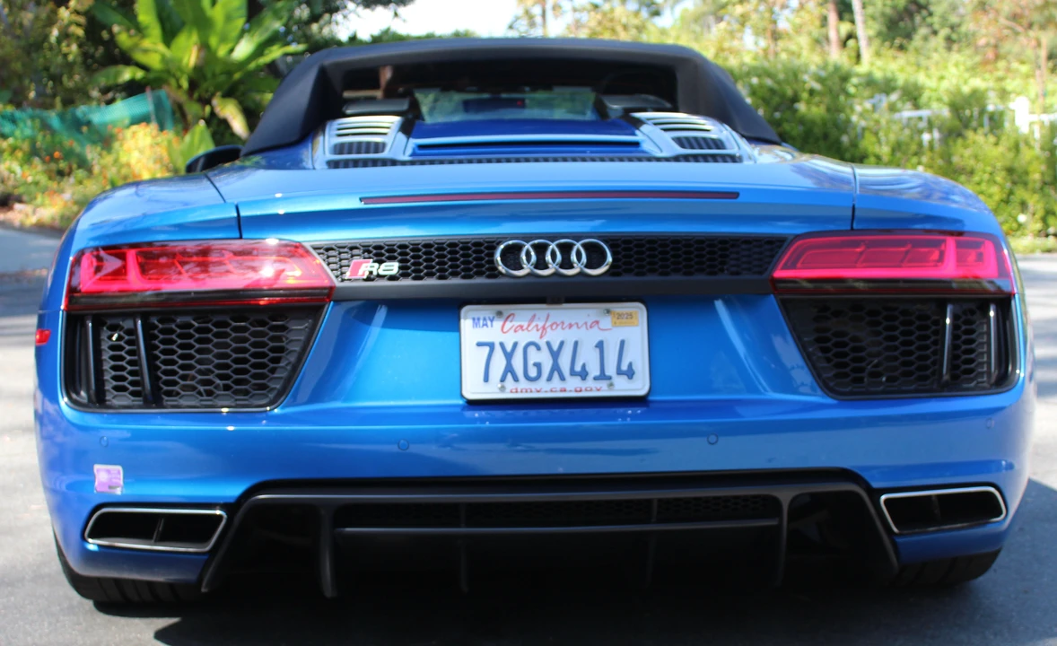 2017 Audi 4S R8 - Image 27 of 31