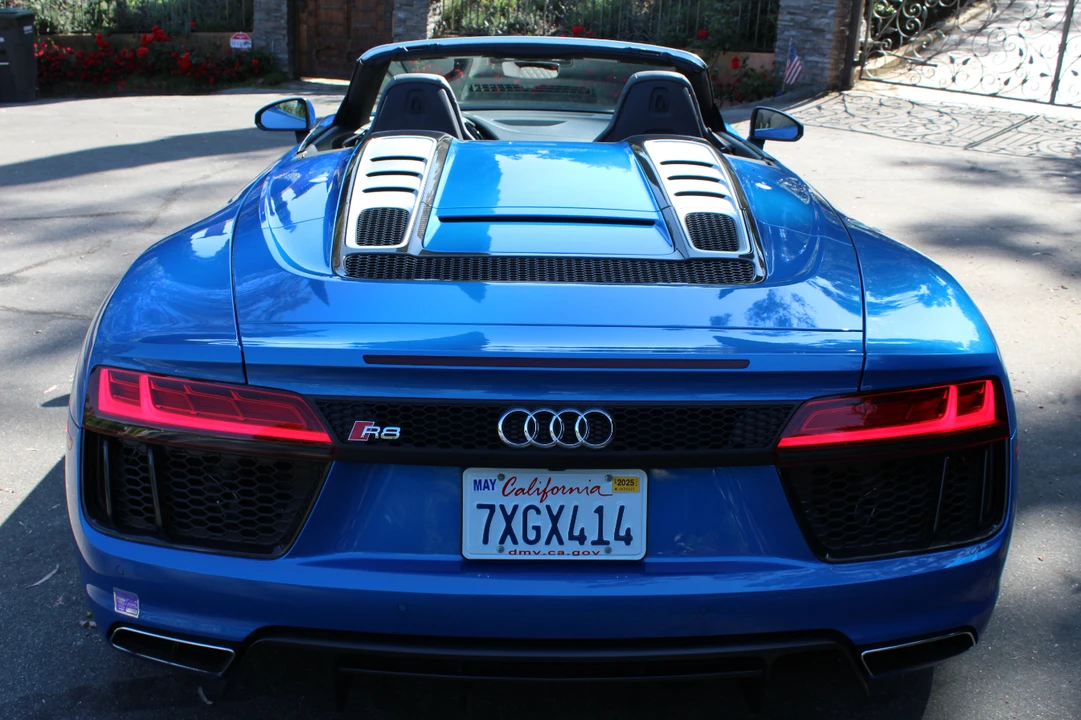 2017 Audi 4S R8 - Image 29 of 31