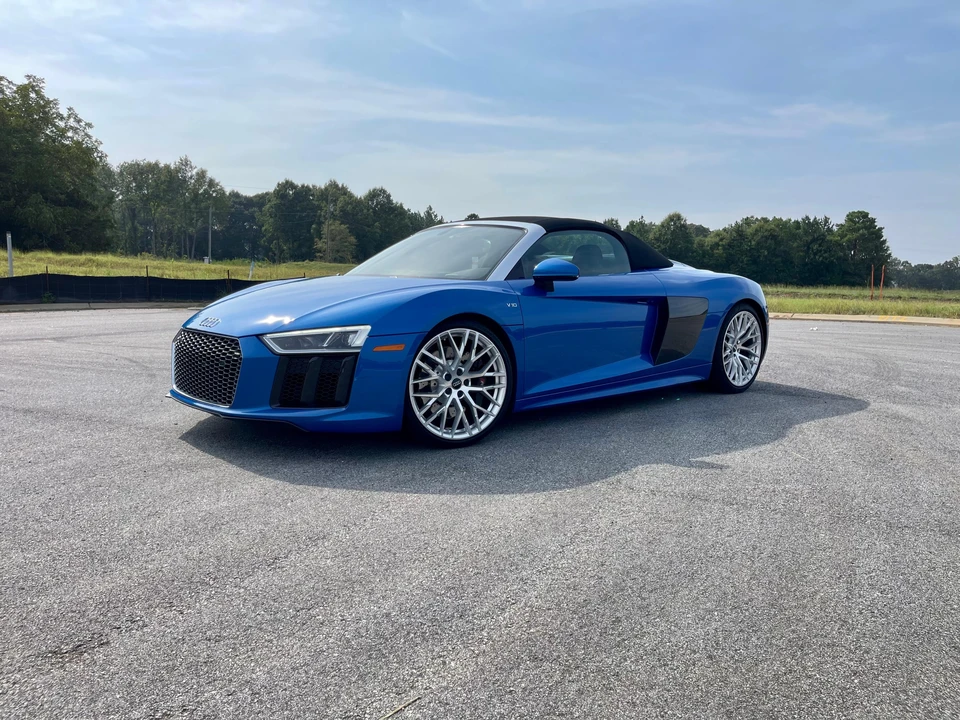 2017 Audi 4S R8 - Image 21 of 31