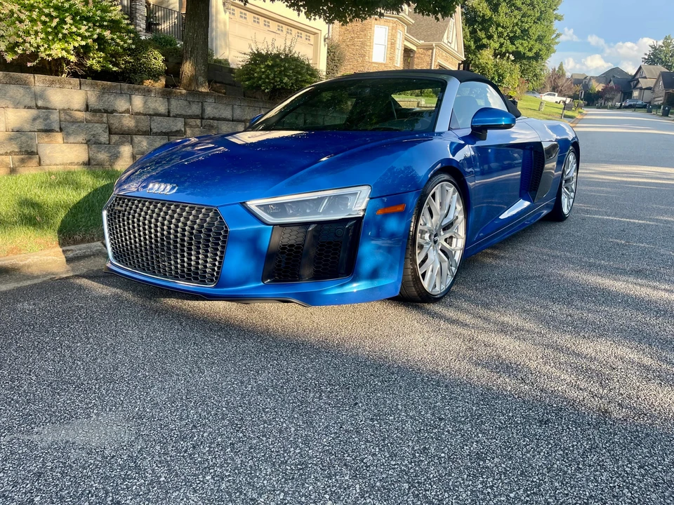 2017 Audi 4S R8 - Image 20 of 31