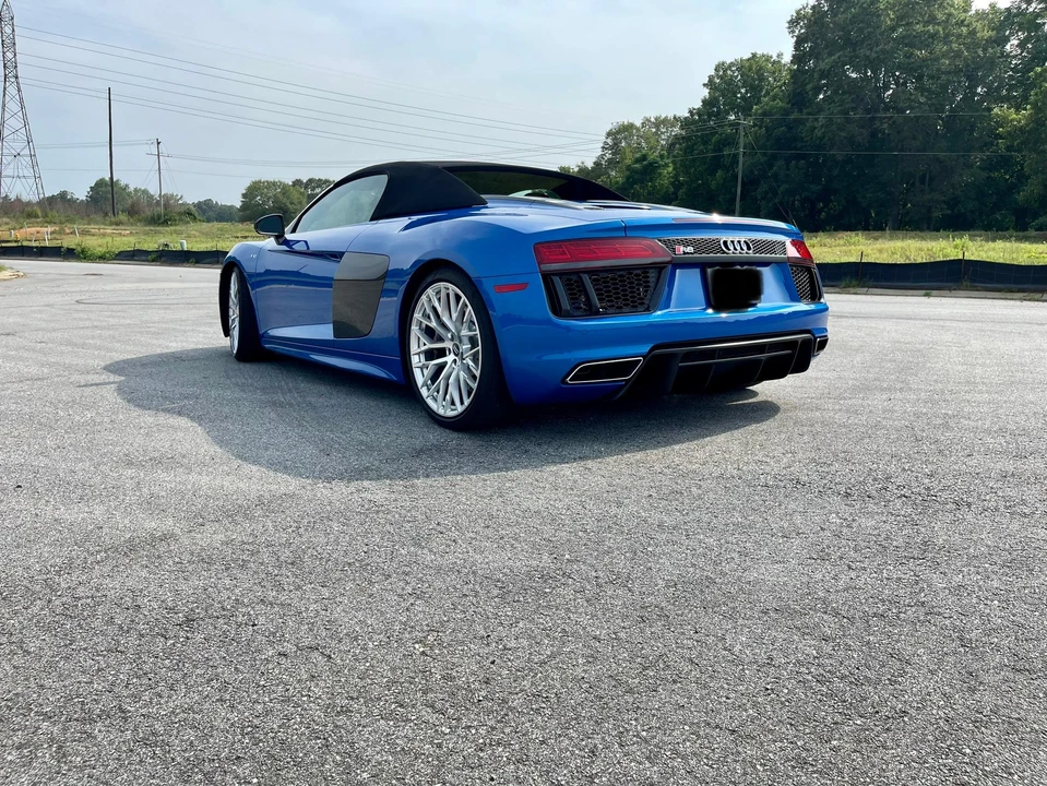 2017 Audi 4S R8 - Image 22 of 31