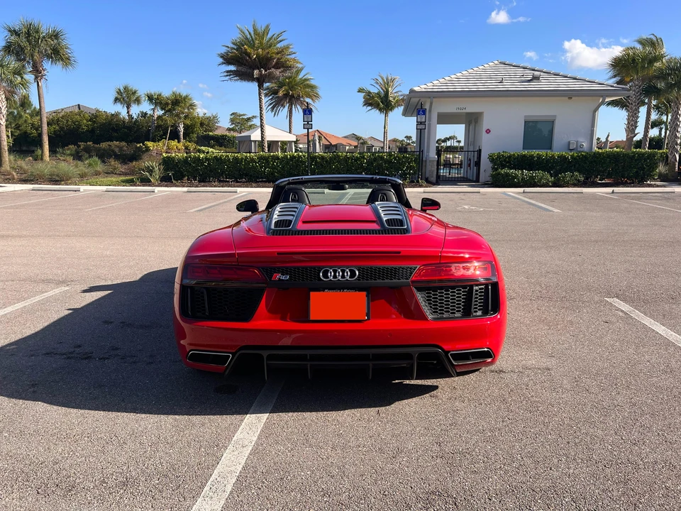 2017 Audi 4S R8 - Image 12 of 31