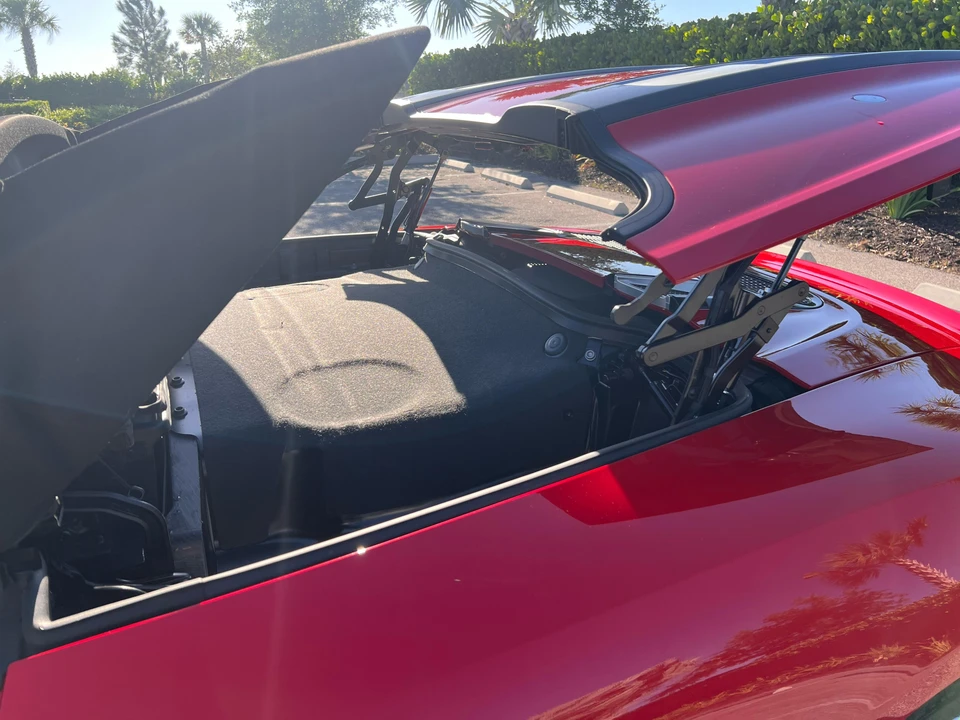 2017 Audi 4S R8 - Image 27 of 31