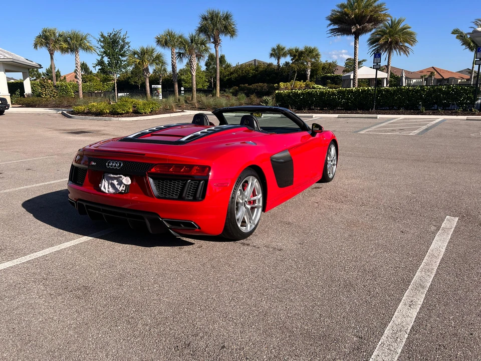 2017 Audi 4S R8 - Image 15 of 31