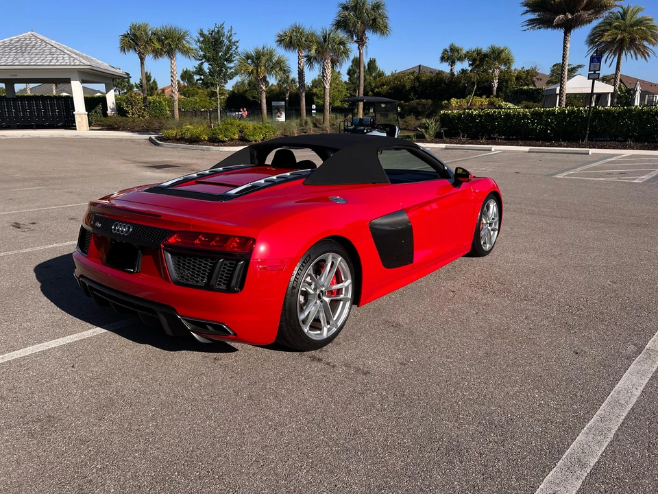2017 Audi 4S R8 - Image 14 of 31