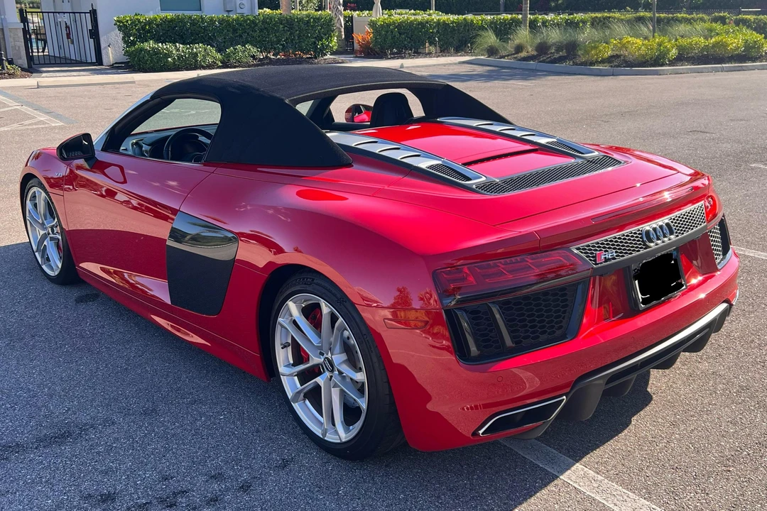 2017 Audi 4S R8 - Image 11 of 31