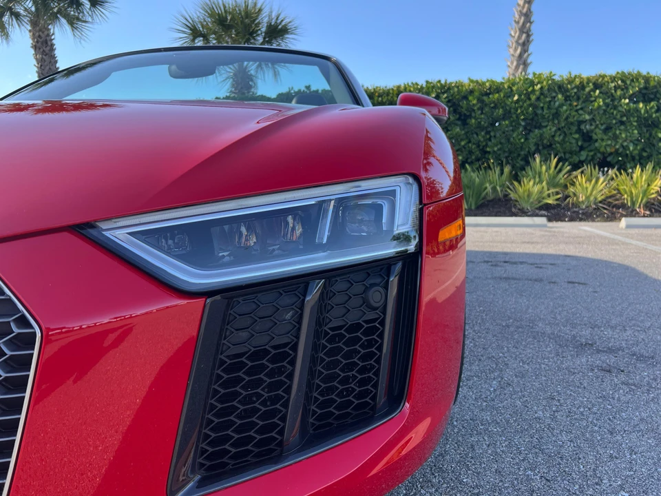 2017 Audi 4S R8 - Image 20 of 31
