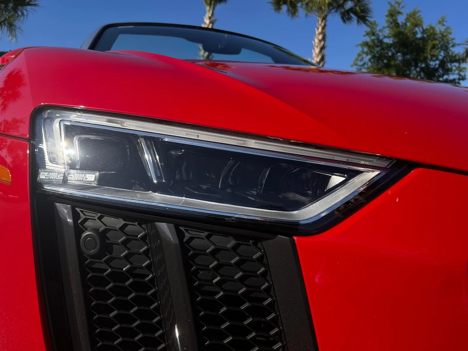 2017 Audi 4S R8 - Image 19 of 31