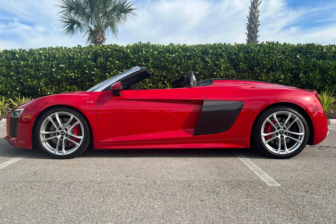 2017 Audi 4S R8 - Image 3 of 31