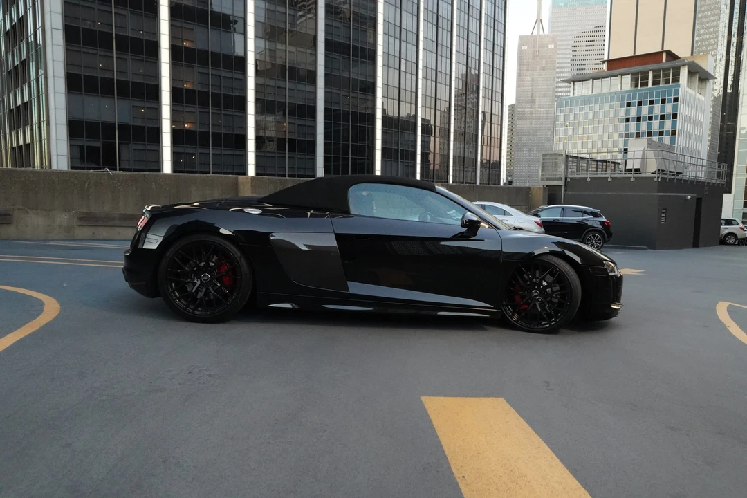 2017 Audi 4S R8 - Image 13 of 31