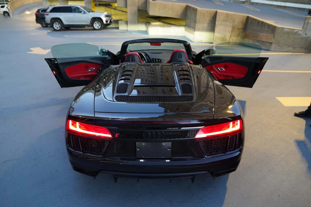 2017 Audi 4S R8 - Image 11 of 31