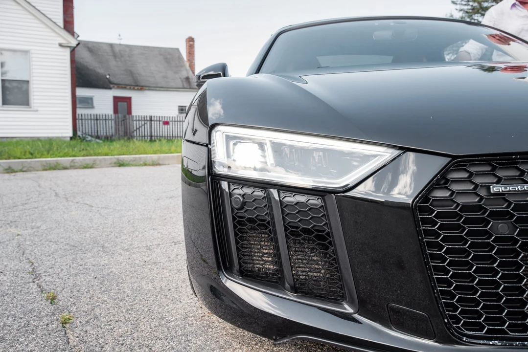 2017 Audi 4S R8 - Image 24 of 31