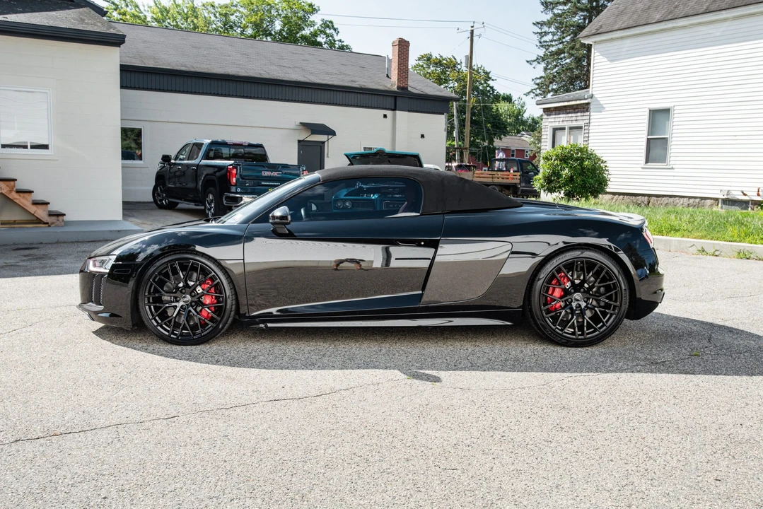 2017 Audi 4S R8 - Image 11 of 31