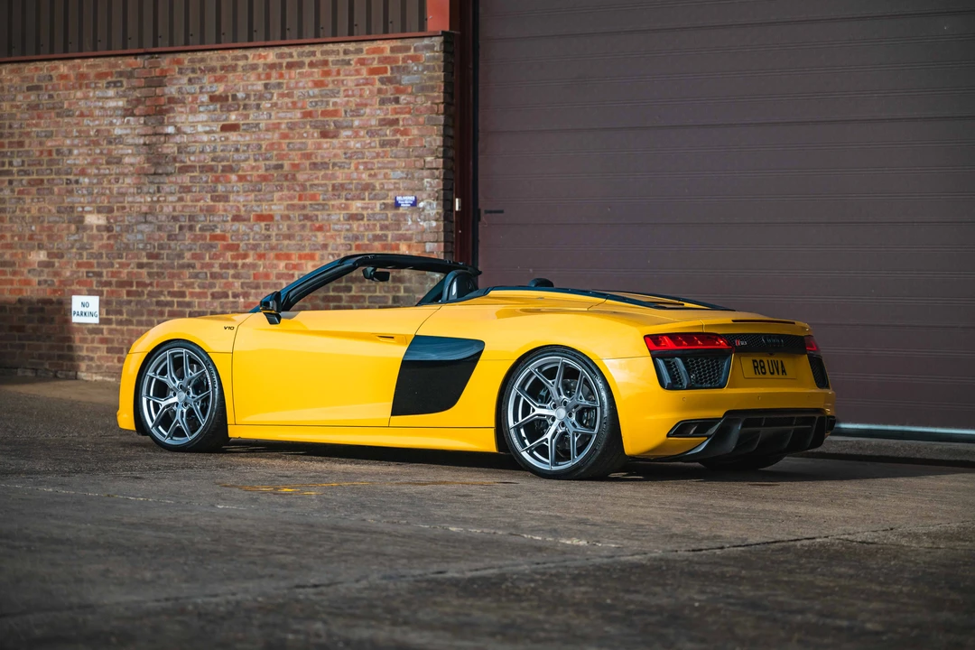 2017 Audi 4S R8 - Image 6 of 31