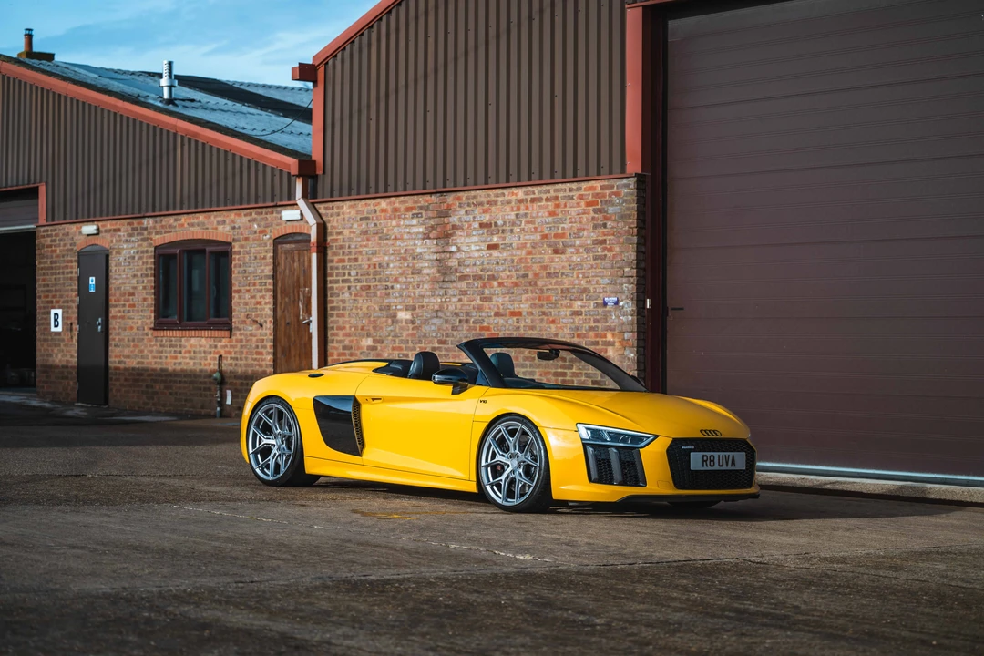 2017 Audi 4S R8 - Image 14 of 31