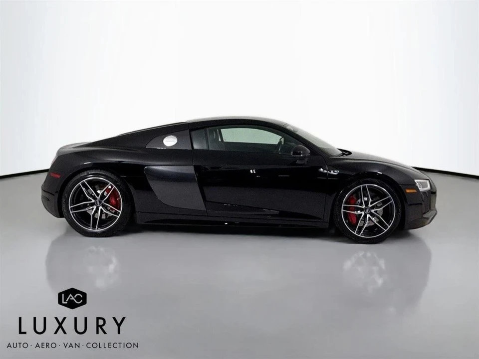 2017 Audi 4S R8 - Image 3 of 12