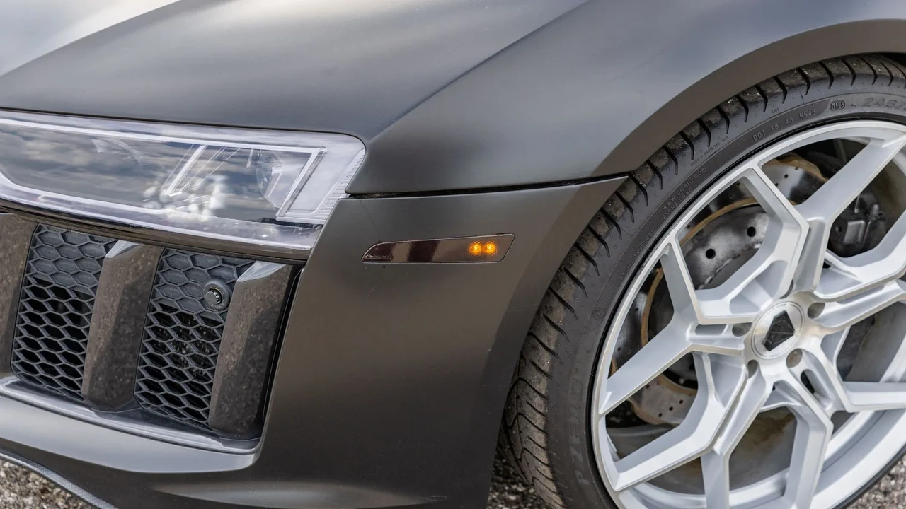 2017 Audi 4S R8 - Image 19 of 31