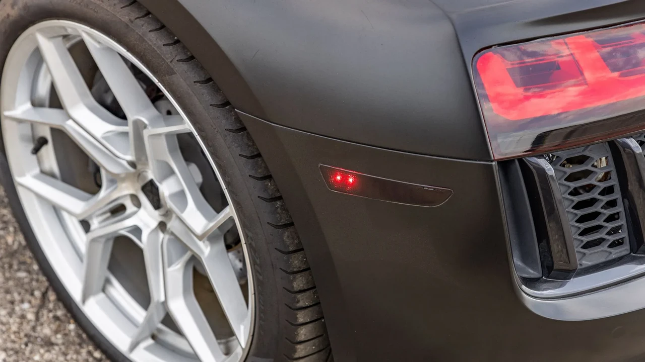 2017 Audi 4S R8 - Image 30 of 31