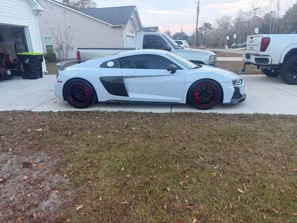 2017 Audi 4S R8 - Image 6 of 8