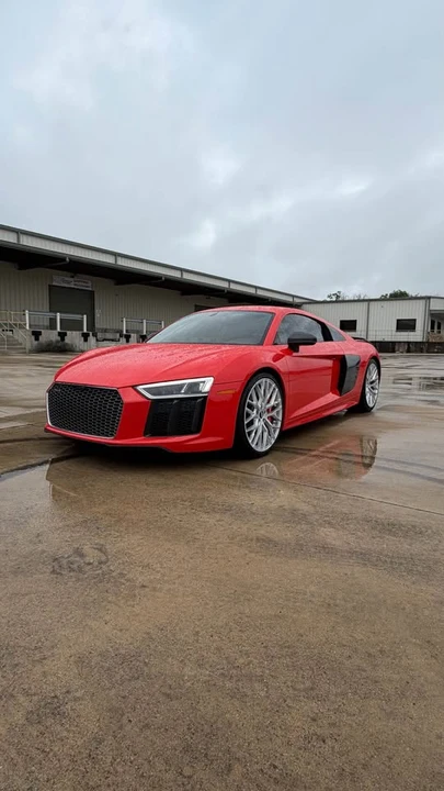 2017 Audi 4S R8 - Image 2 of 6