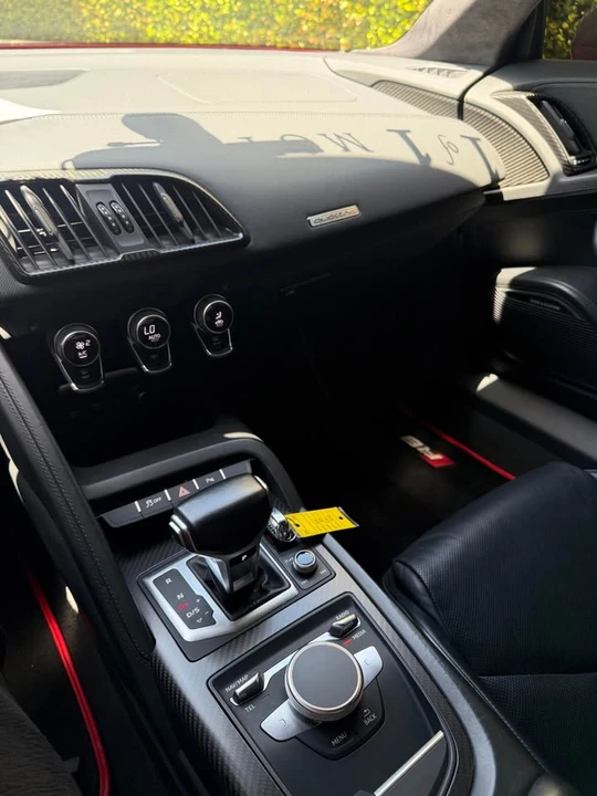 2017 Audi 4S R8 - Image 8 of 8