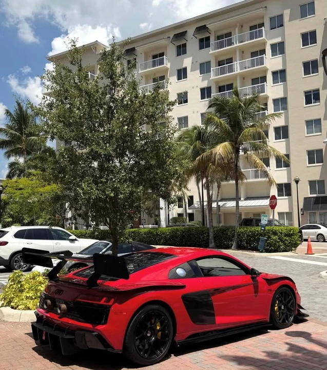 2017 Audi 4S R8 - Image 5 of 5