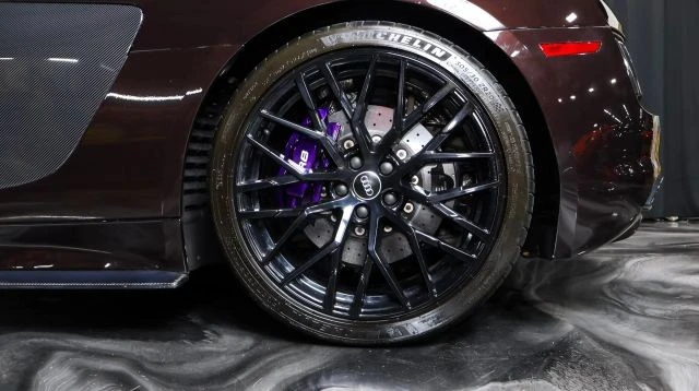 2017 Audi 4S R8 - Image 10 of 21