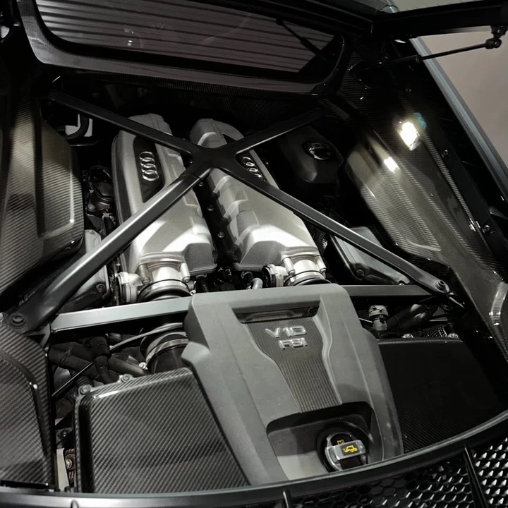 2017 Audi 4S R8 - Image 9 of 18