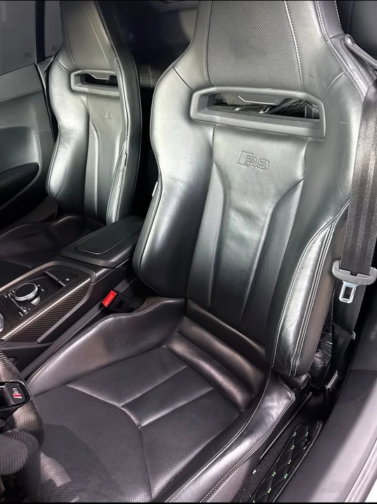 2017 Audi 4S R8 - Image 14 of 18