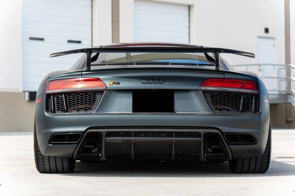 2017 Audi 4S R8 - Image 4 of 18
