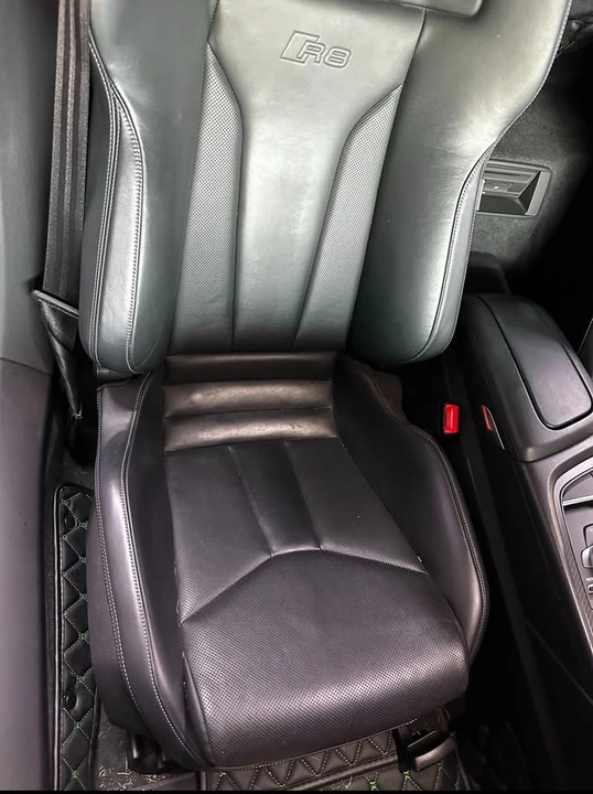 2017 Audi 4S R8 - Image 16 of 18