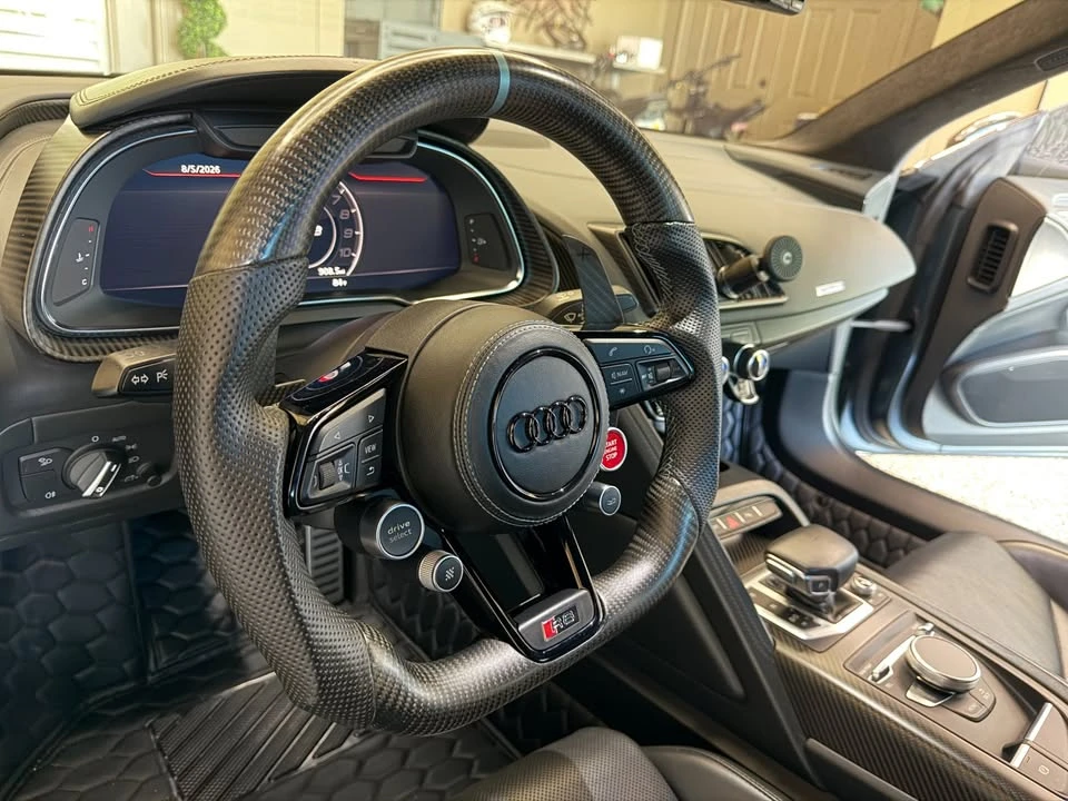 2017 Audi 4S R8 - Image 12 of 18