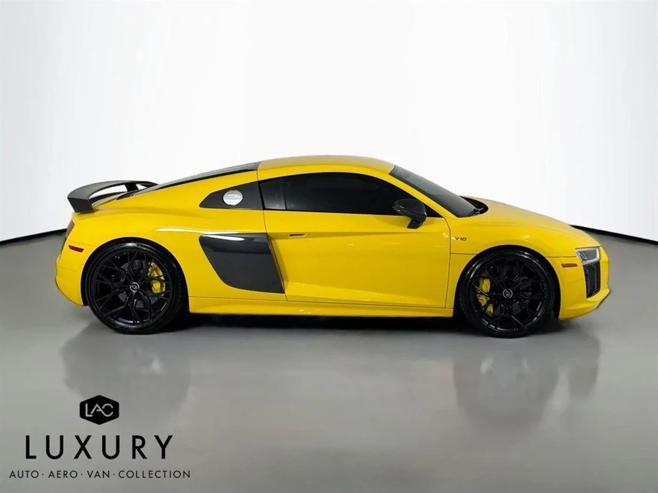 2017 Audi 4S R8 - Image 3 of 12