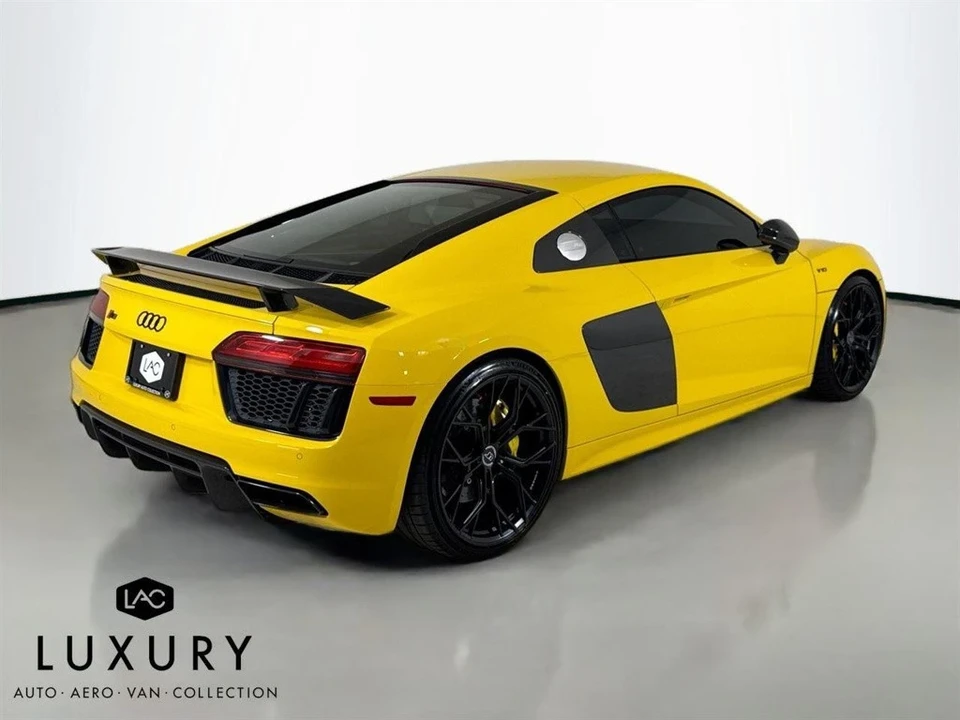2017 Audi 4S R8 - Image 4 of 12