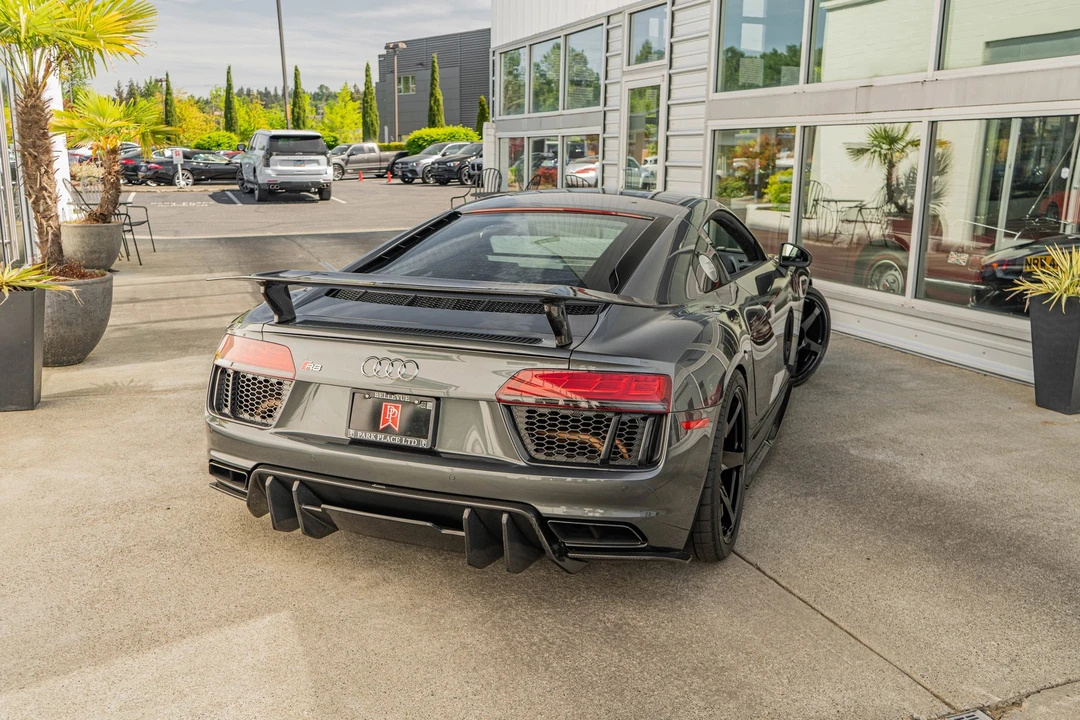 2017 Audi 4S R8 - Image 6 of 31
