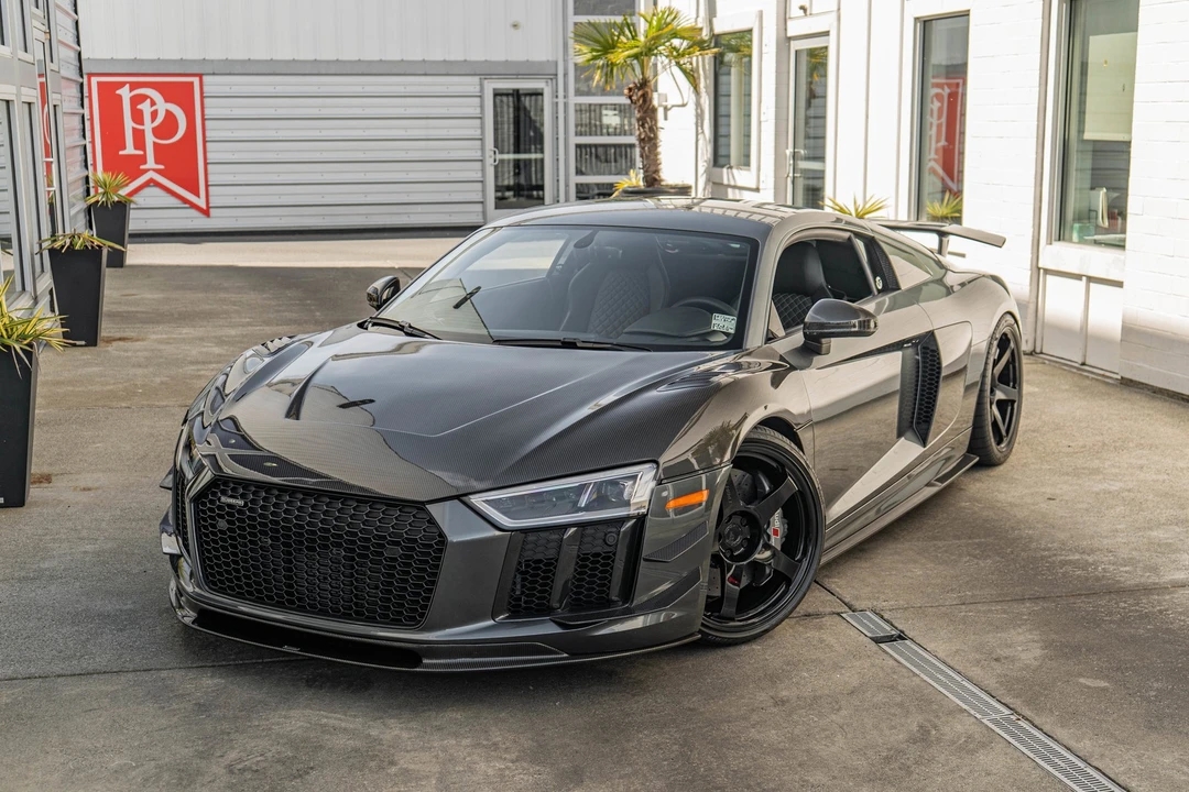 2017 Audi 4S R8 - Image 2 of 31