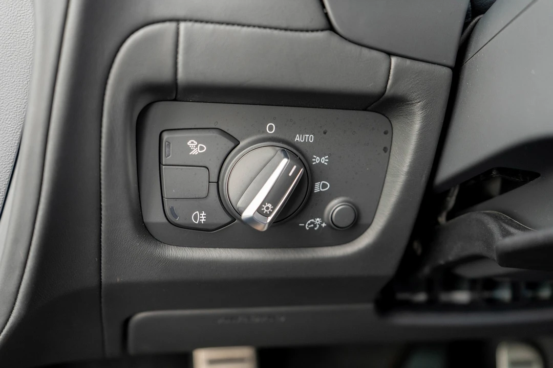 2017 Audi 4S R8 - Image 19 of 31